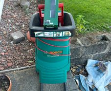 Bosch AXT Rapid 2200 Garden Shredder