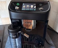 Delonghi Magnifica Plus Coffee machine