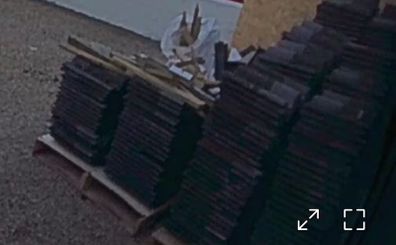 Roof tiles (free)