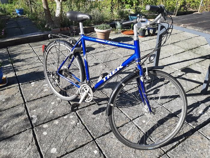 Vintage Trek 7300 Alpha Series