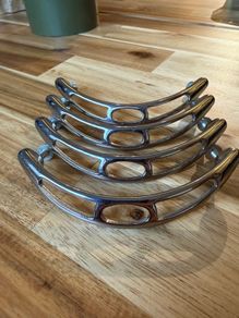 4 handles