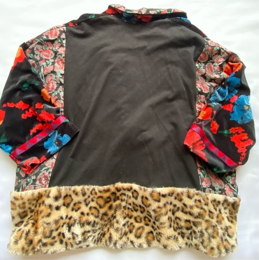 Zara Velvet Kimono Jacket Size Medium