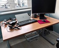 Work/study table - Excellent condition