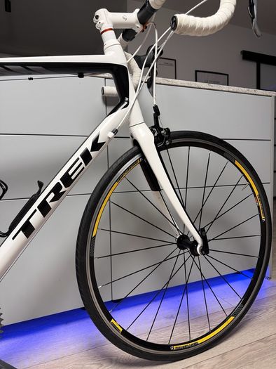 TREK Domane 2.0 Road Bike