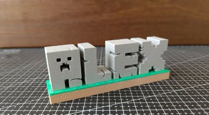 Customisable Minecraft name plate