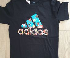 Adidas tee shirt + free UNO Minecraft