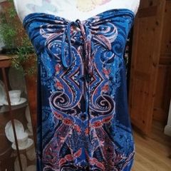 BERSHKA top with Stretch , new with tags.