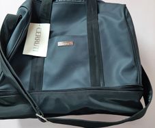 New strong travel /gym bag with tag and crossover strap