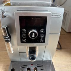Delonghi Bean to Cup
