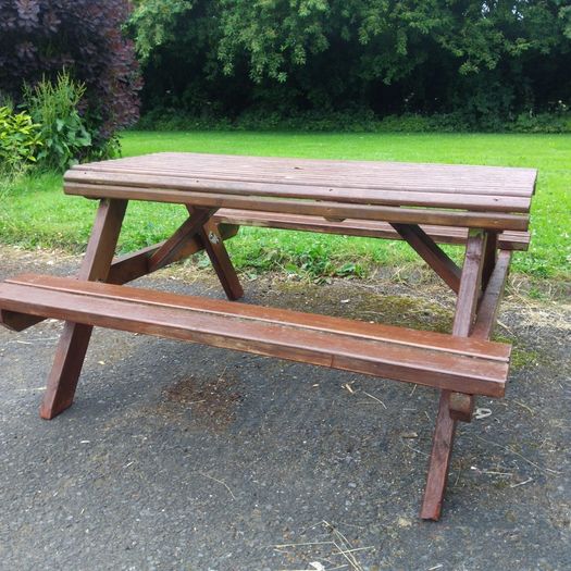Garden Picnic Table