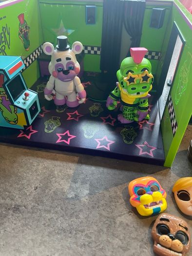 FNAF Five Nights at Freddy's Security Breach Bundle 2 Playsets and Figures and Accessories