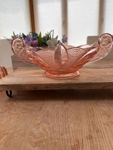Antique/vintage assorted pink glass