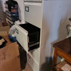 4 drawer lockable metal filing cabinet