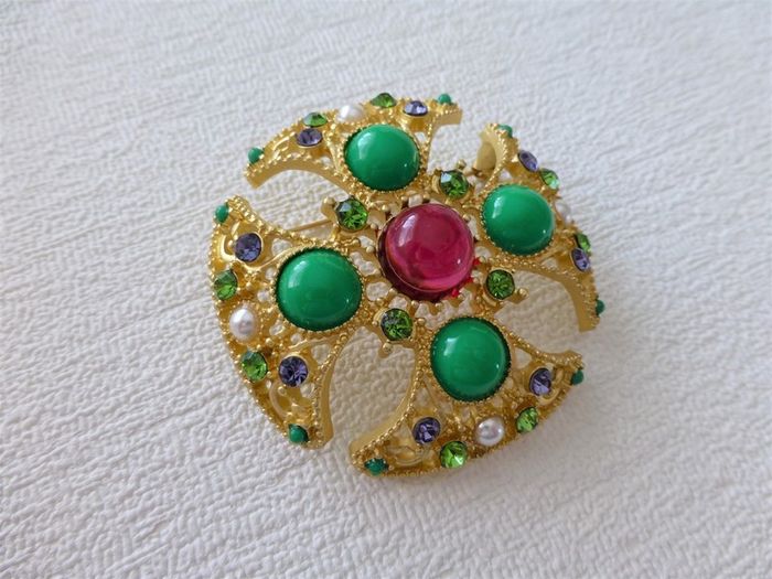 Vintage Style Maltese Cross Pearl Crystal Gold Brooch