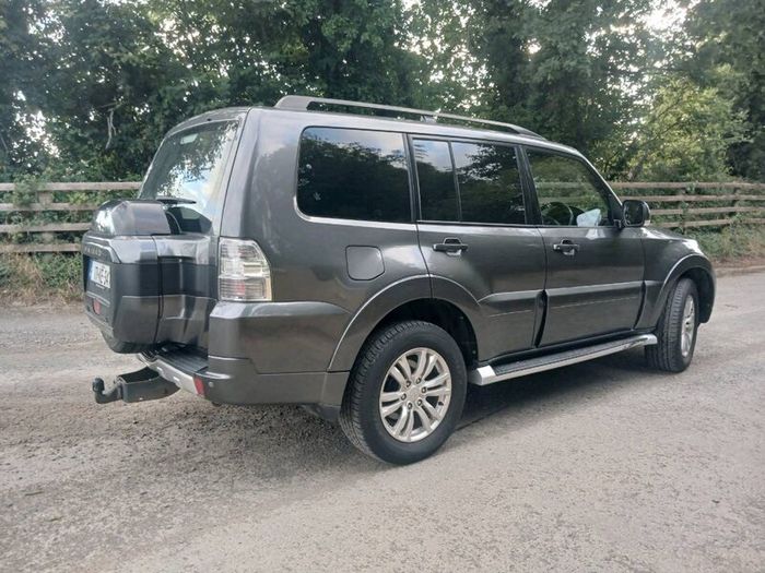 Mitsuibhi pajero