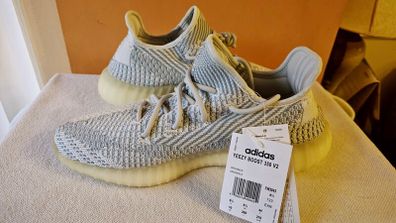 Authentic Brand New Yeezy 350 Cloudwhite UK9.5
