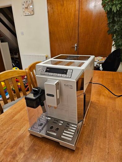 De'Longhi Eletta Cappuccino TOP Premium Coffee Machine