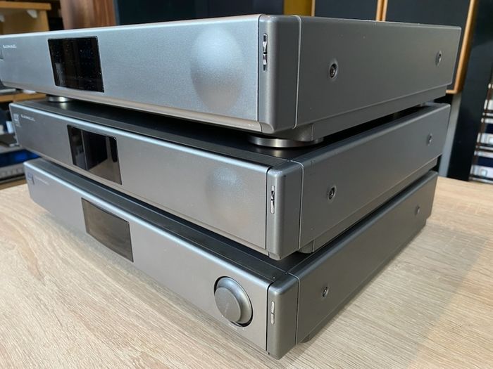 Rare Marantz Titanium System iconic Design Motorised Door Panels 4 piece System really rare fully serviced with original Remote
