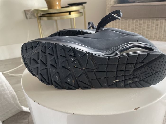 Navy Memory Foam Sketchers size 5.5