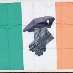 Irish Republican Army Beret Hat and Gloves Flag 3ft x 2ft.