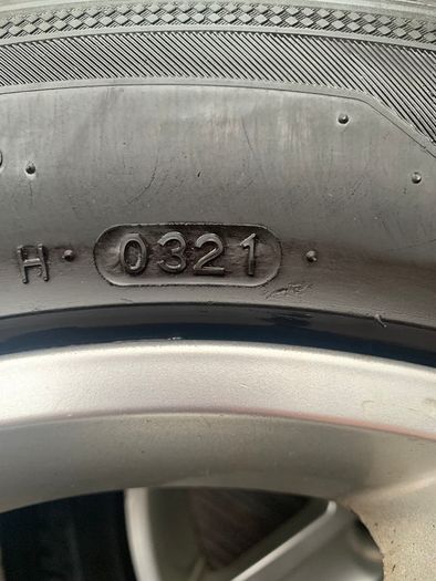Audi A4 b6/b7Alloy wheels with hankook tyres.