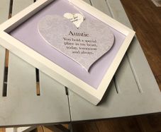 Auntie Heart frame