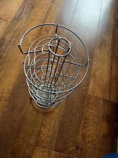 Coffee capsule storage rack