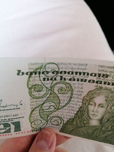 A/UNC 1989 Irish One Pound Banknote