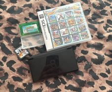 Nintendo DS lite