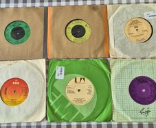 7" singles vinyl job lot