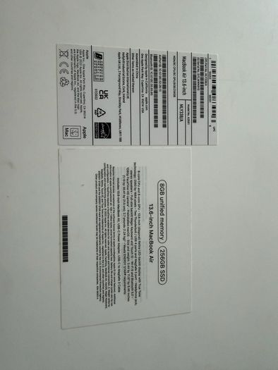 MacBook Air M2, 2022
