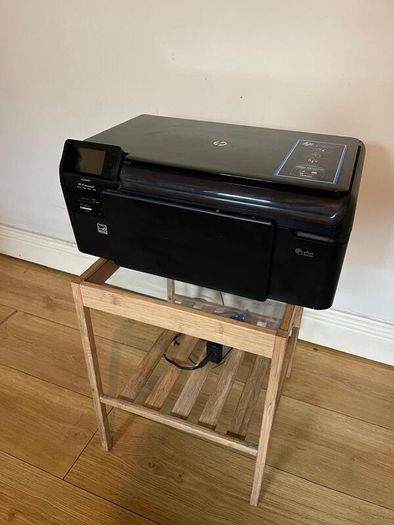 HP Photosmart Plus printer WITH the wooden/bamboo side table