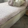Velvet bed Image 4
