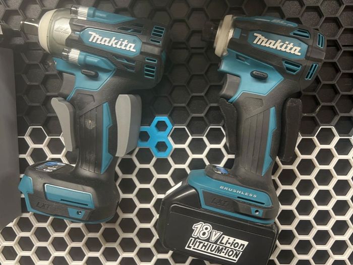 Makita wall mount cordless screwdriver