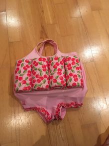 Girls Swim Suit, size 6-7 years