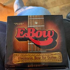 EBOW Plus - Electronic Bow for guitar
