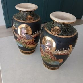 Japanese Satsuma pair