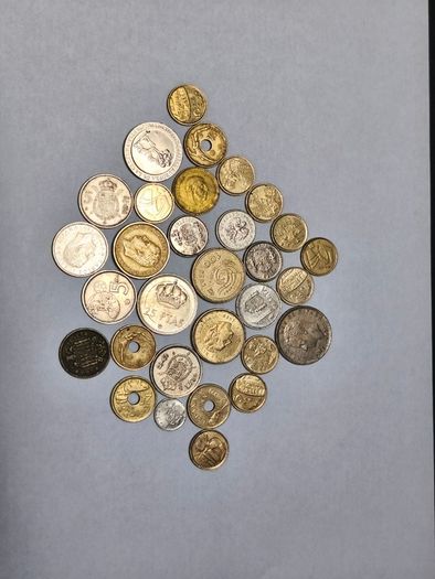 Spanish Coins Pesetas Mixed Lot of 32