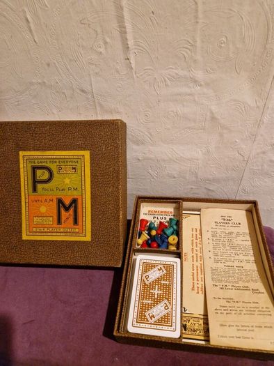 1930's Plus Minus board game - Complete