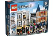 Lego Set No. 10255 - Assembly Square