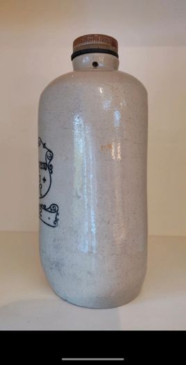 The Old Fulham Pottery stoneware warmer