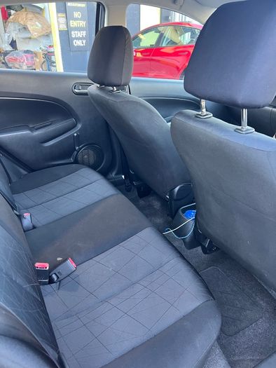 2012 Mazda 2