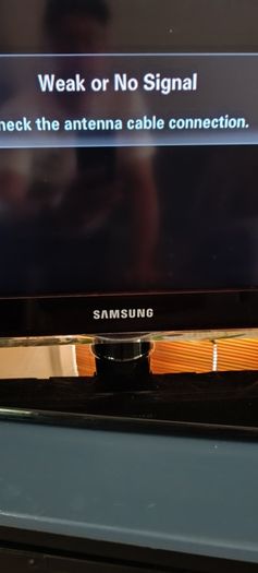 Samsung  40inch LCD TV