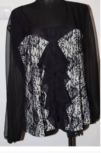 m.i.m stunning black lace blouse size UK18 EU46 Perfect condition Postage included