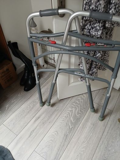 disability walker