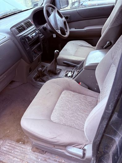 Nissan Patrol 3.0d y61