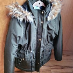 Medium-sized winter jacket