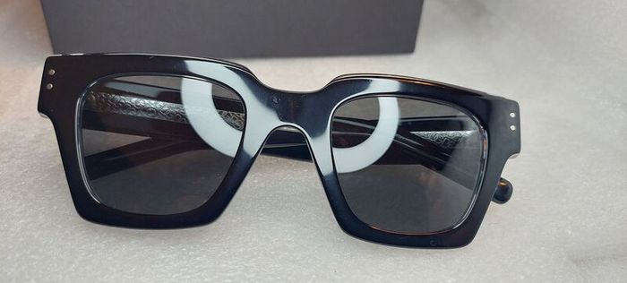 Italian Glamour  Dolce  Gabbana Retro Statement Frames