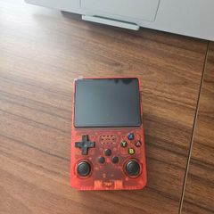 retro Gameboy console