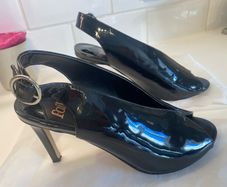 ladies black shoes size 6/39